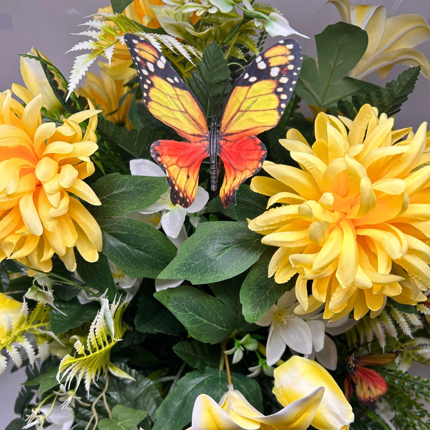 Butterfly Blooms Pre-Made Vase Insert (Yellow/Cream)