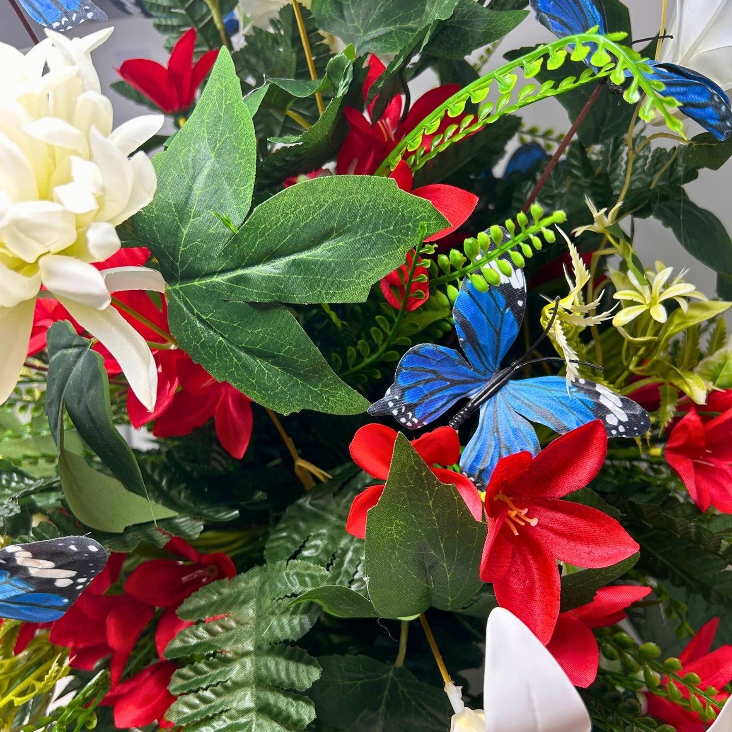 250th Patriotic Beauty Pre-Made Vase Insert (Red/White/Blue)