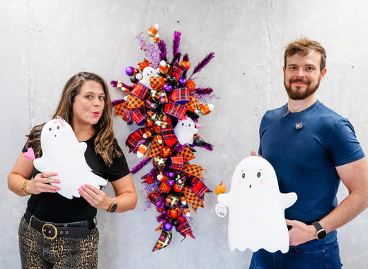 Cutesy Metal Ghost Wall/Wreath Hanging (set of 2) 16"/14.5" | FH