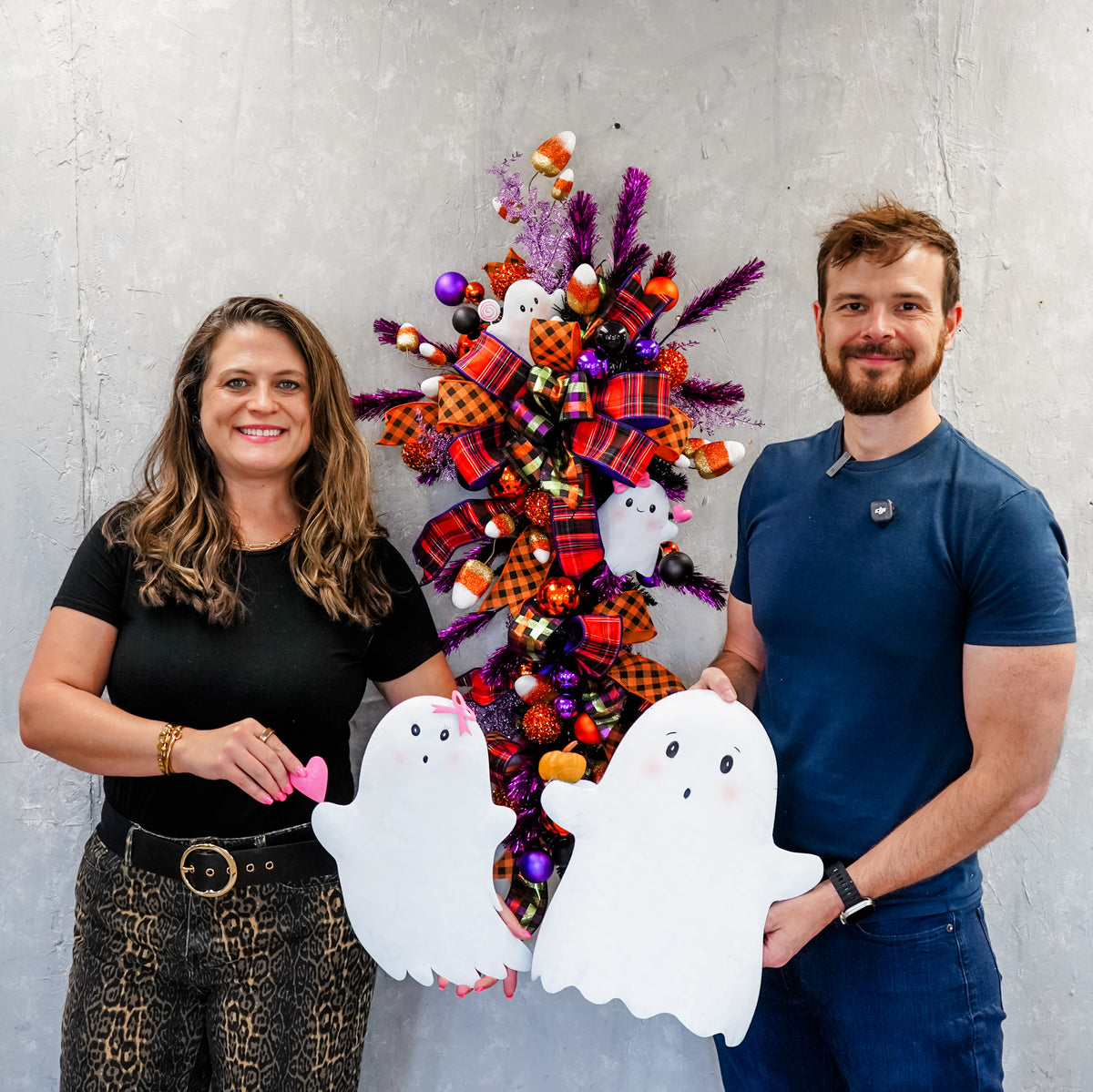 Cutesy Metal Ghost Wall/Wreath Hanging (set of 2) 16"/14.5" | FH