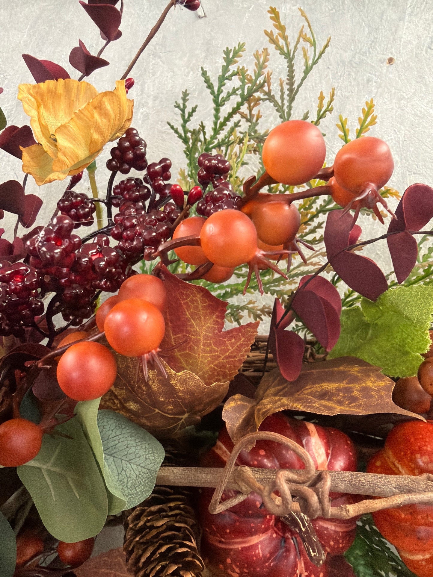 Golden Harvest Berry Spray 23" | KS