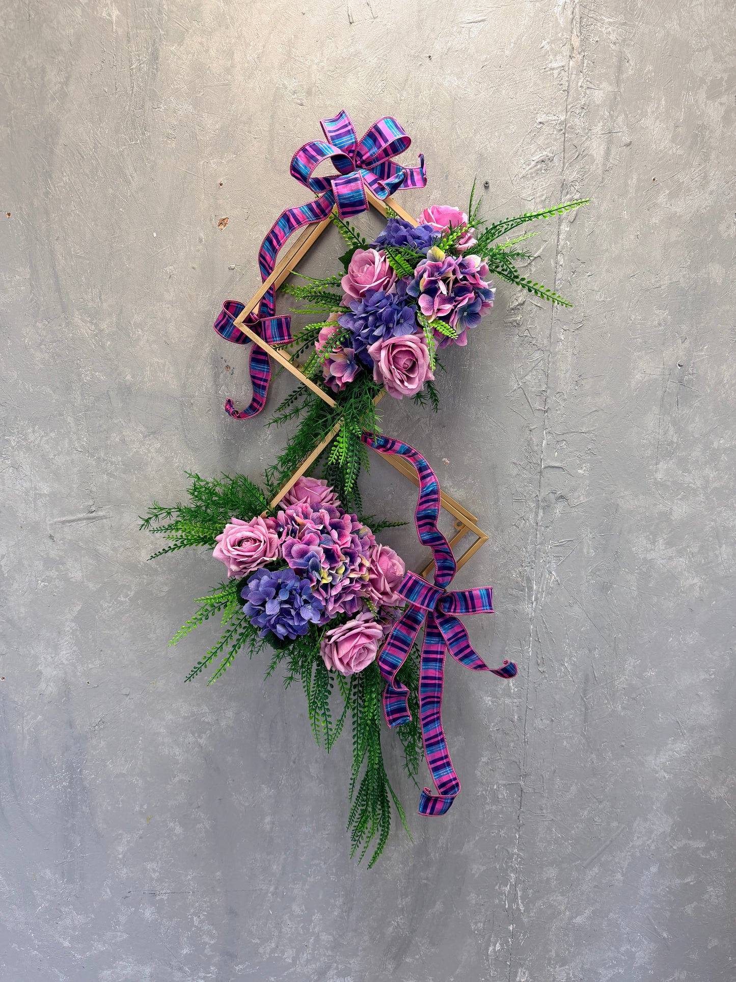 Grand Southern Hydrangea Stem 18" - Pink/Purple | GTE