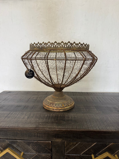 Royal Vintage Wired Urn