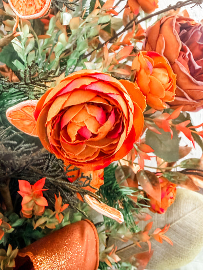 DIY Kit Elegant Fall Teardrop Featuring English Roses, Ranunculus & Orange Slices {Assembly Required}