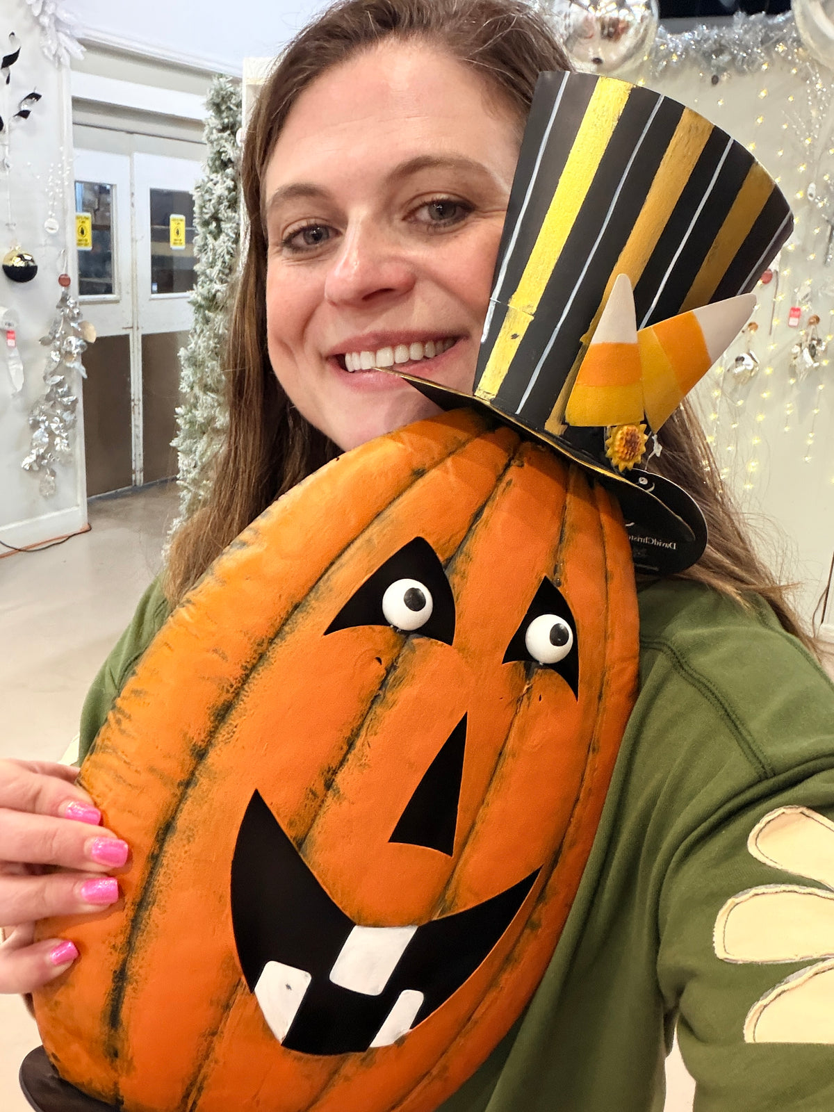 Wild Top Hat Metal Pumpkin 19.25" | FH