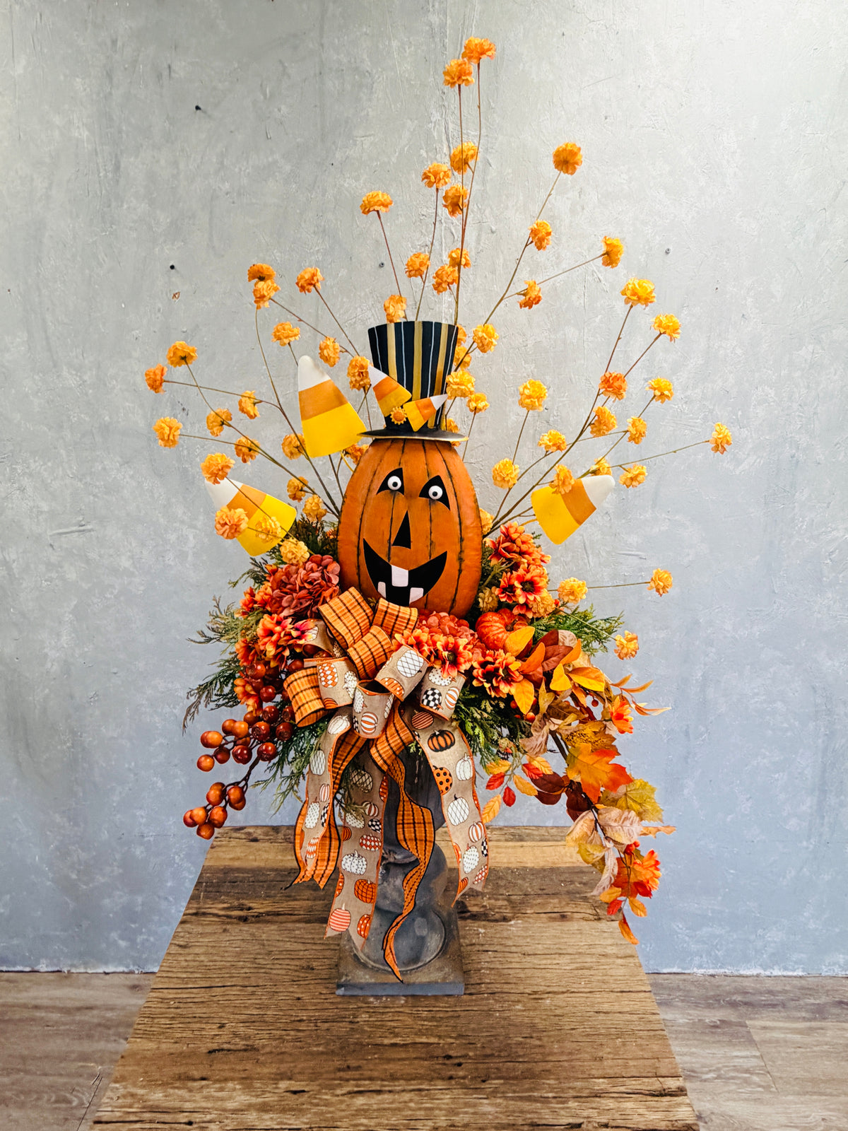 Wild Top Hat Metal Pumpkin 19.25" | FH