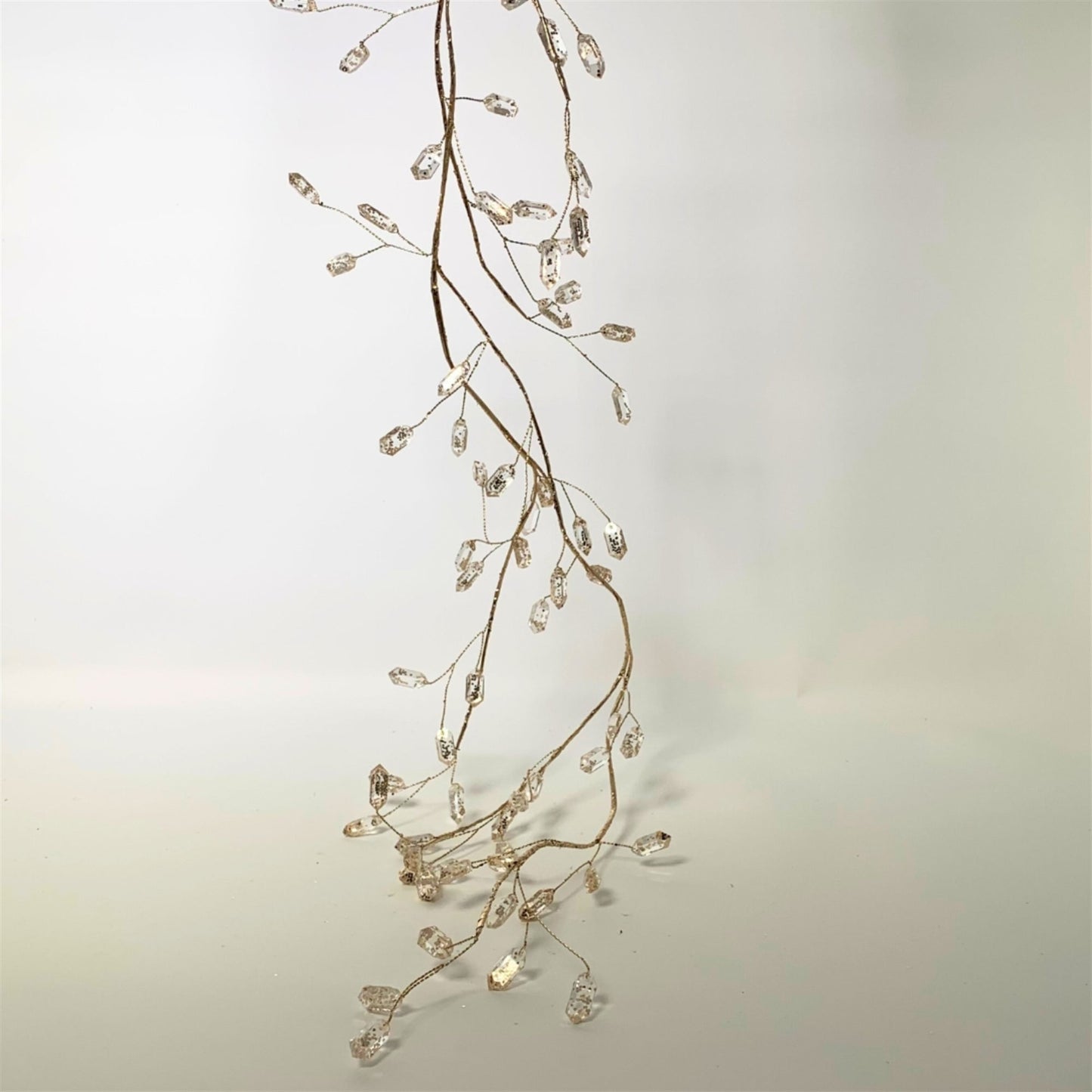 Elegant Acrylic Amethyst Gem Garland - Champagne 47" | YS