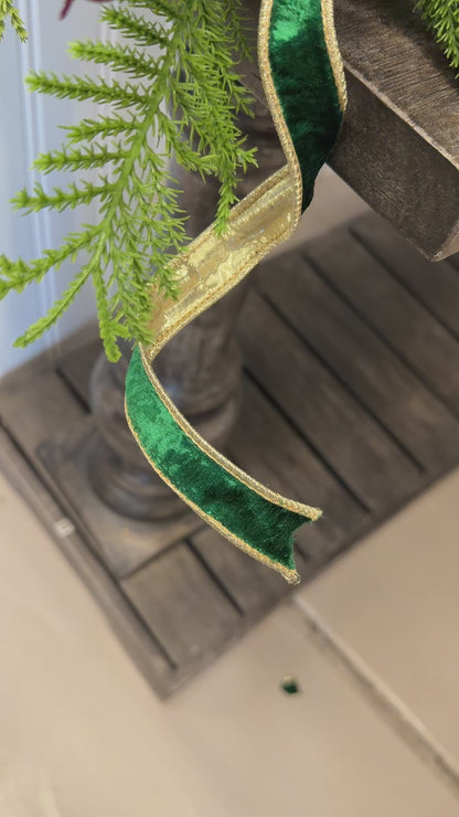Enchanting Emerald Plush Velvet Ribbon w/ Gold Back .75 x 10yd | IR