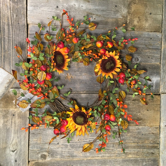 26" Sunflower / Berry / Leaf Wreath | QD