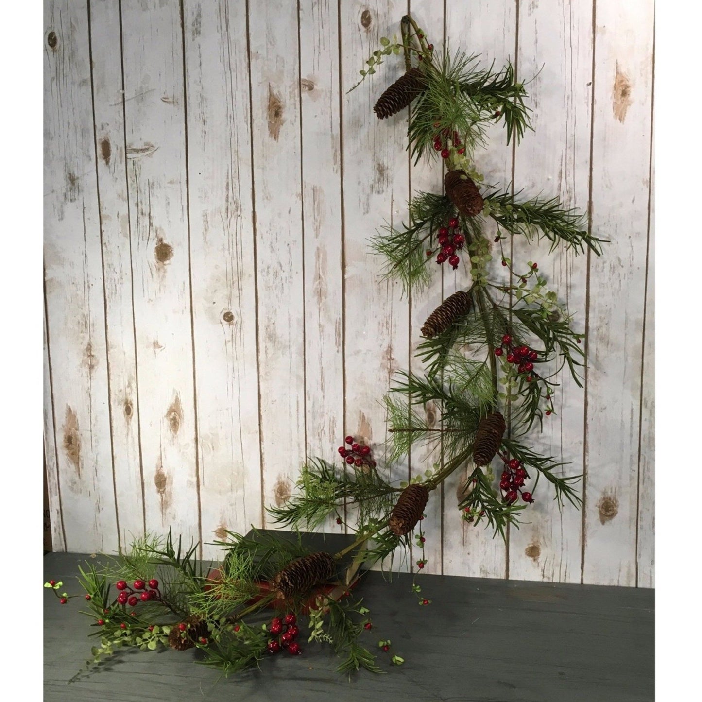 60" Woodland Mixed Pine / Berry / Cone Garland | QD