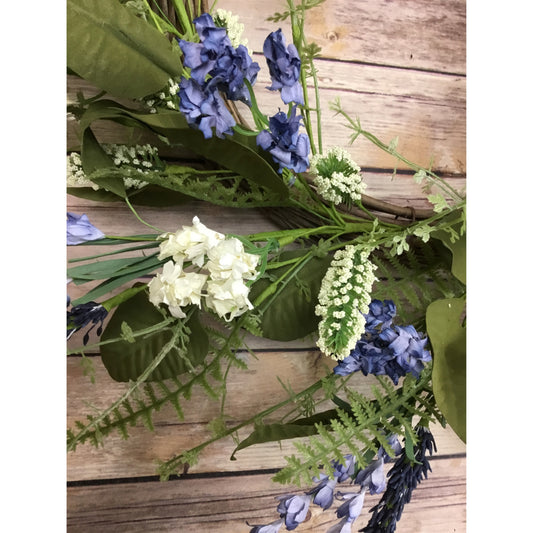 24" MIXED WILD FLOWER WREATH - BLUE/CREAM | QDE