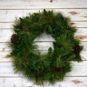 24" English Mixed Pine Wreath, 150 Tips, 8 Cone | HT