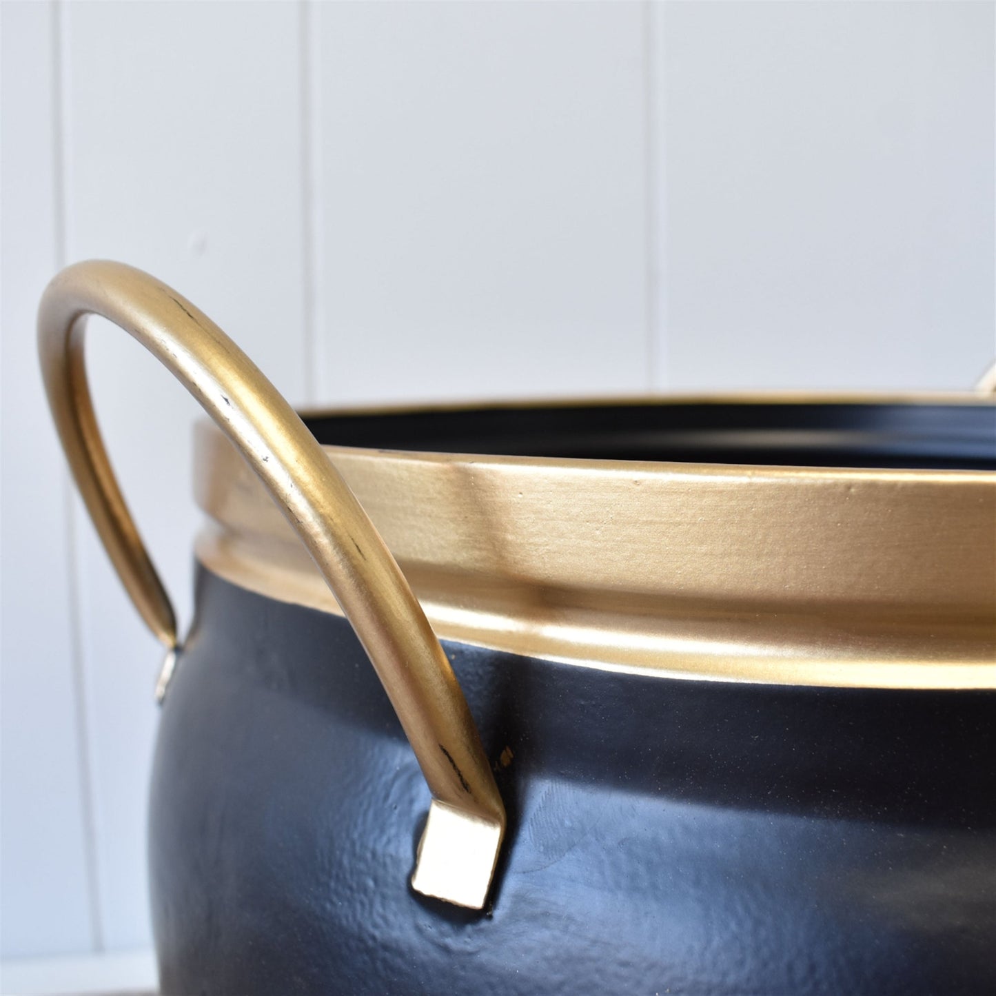 Vintage Round Planter with Handle in Champagne Set of 3 -- sold separately --