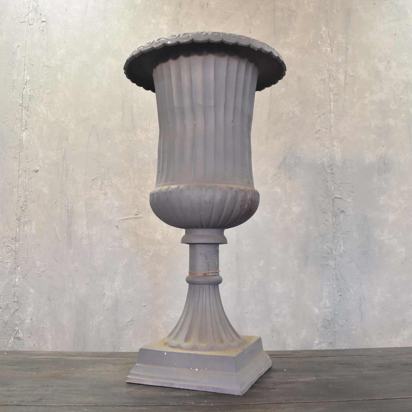 Cast Aluminum Weathered Distressed Urn 23.25" x 14.25" - Gray | DCH22