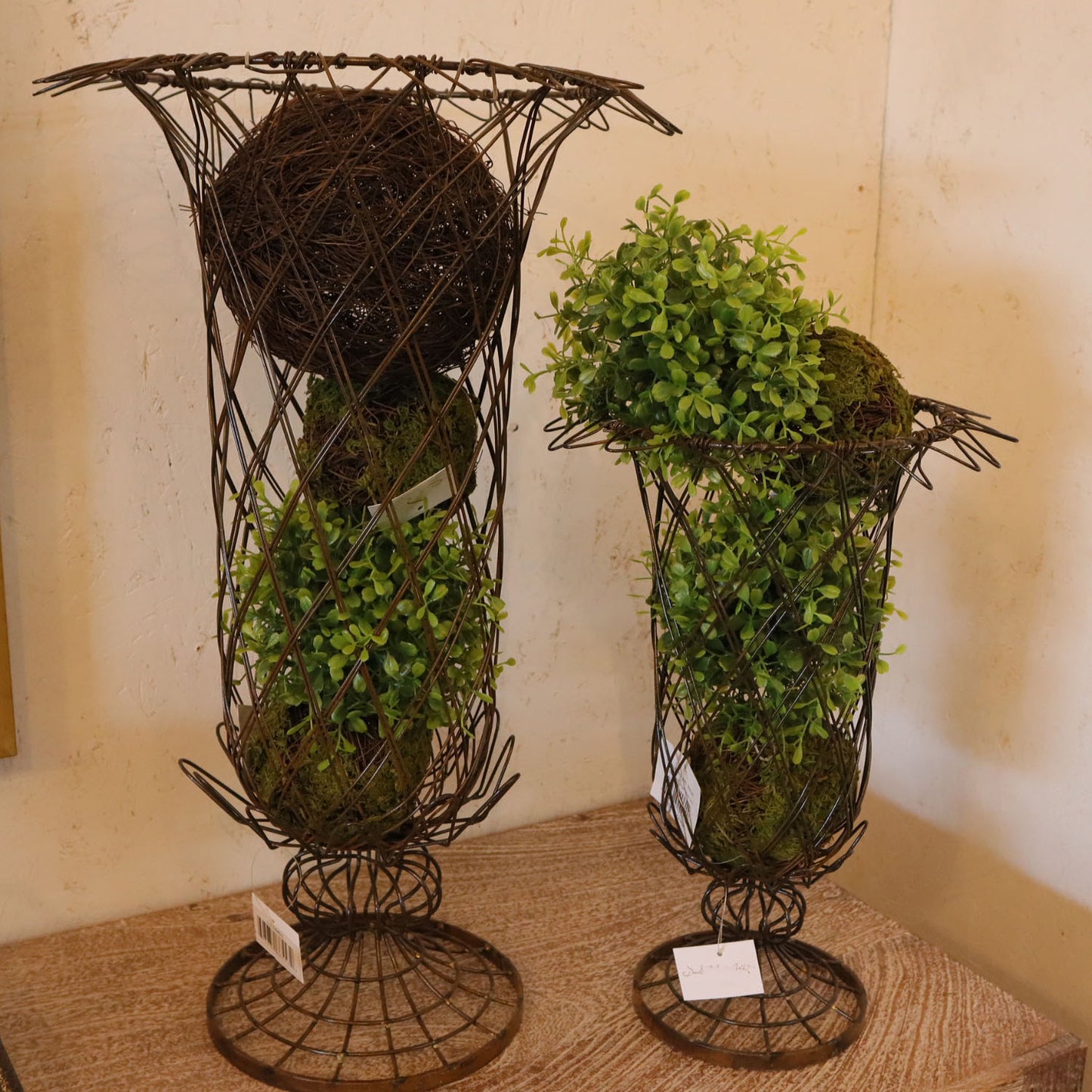 Criss Cross Wire Metal Planter (Set of 2)