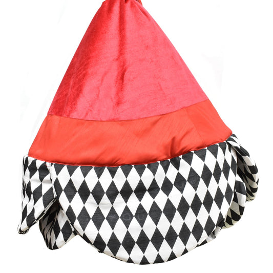 60" Red Round Tree Skirt with White/Black Harlequin Faux Dupioni Flower Shape Edge | IR